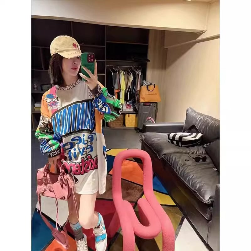 Graffiti Printing Design Round Neck Long Sleeve T-shirt