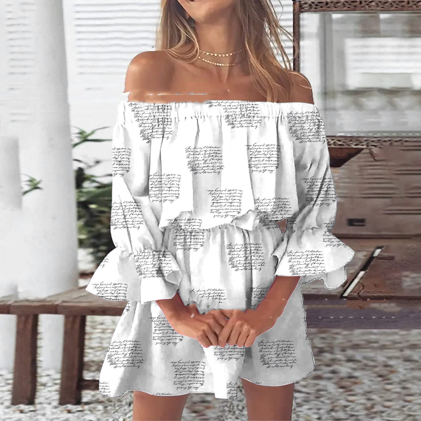 Off-shoulder Pleated Skirt Printing