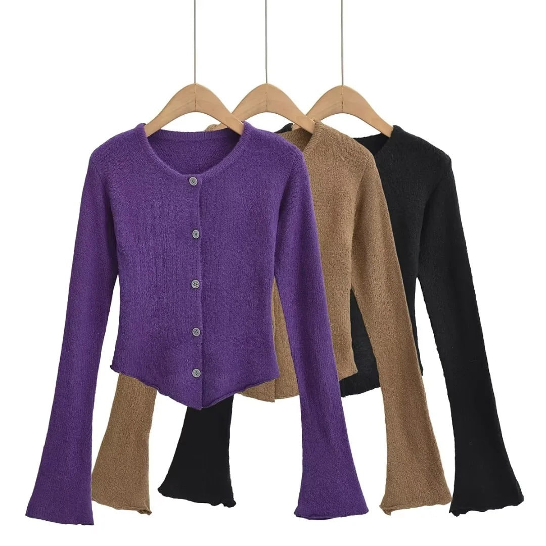 Women's Round Neck Single-breasted Bell-sleeve Sweater