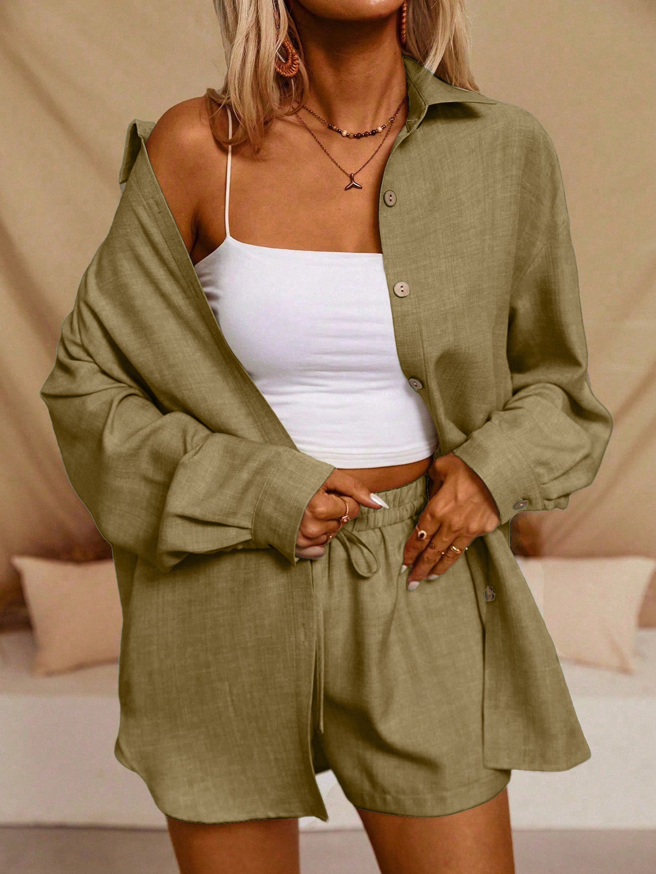 Tatting Cardigan With Shorts Fashion Casual Women's Suit