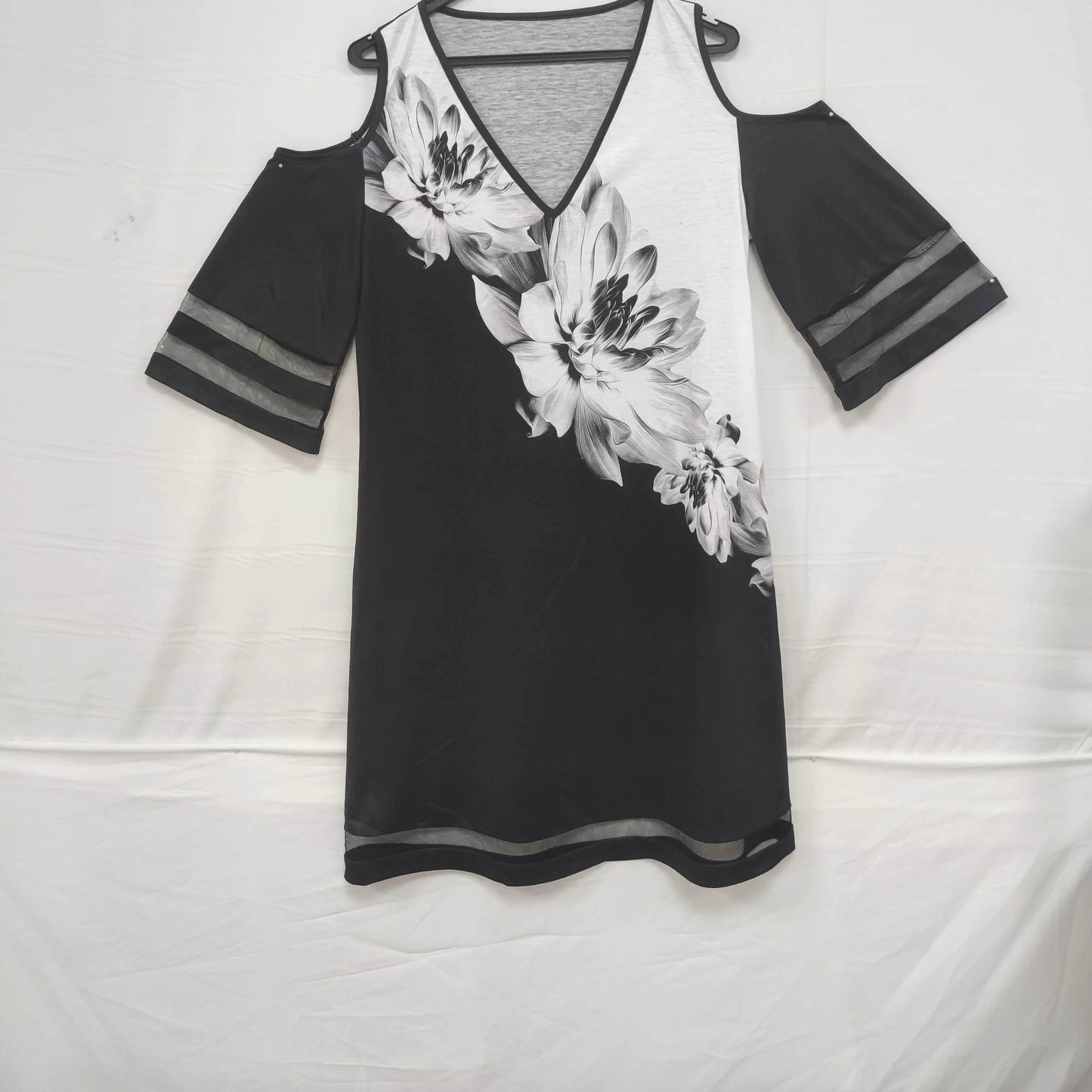 Ladies' Abstract Printed Color Blocked Off Shoulder Contrasting Mesh Casual Dress